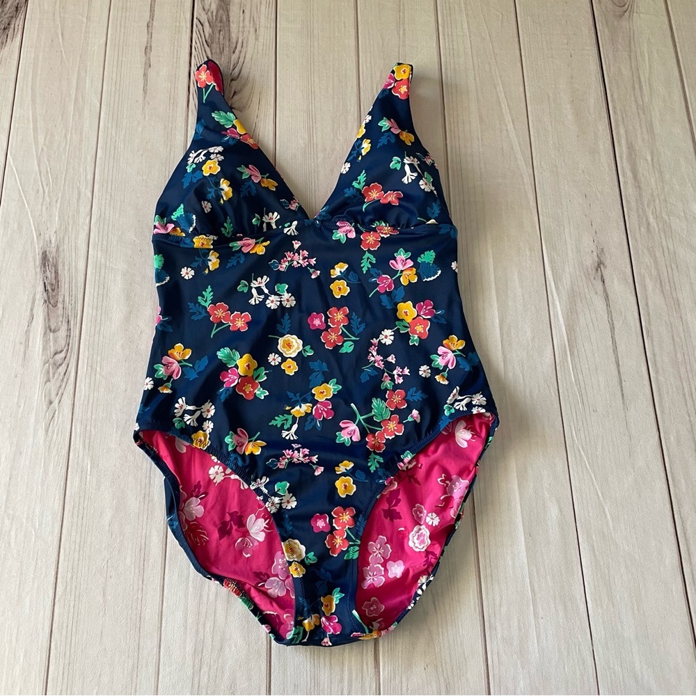 Vera Bradley Reversible One Piece Floral Swimsuit Women’s 16 | XL Blue Pink Boho - Picture 7 of 15
